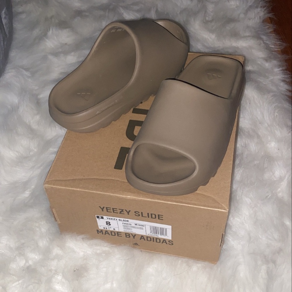 Authentic Yeezy Slide